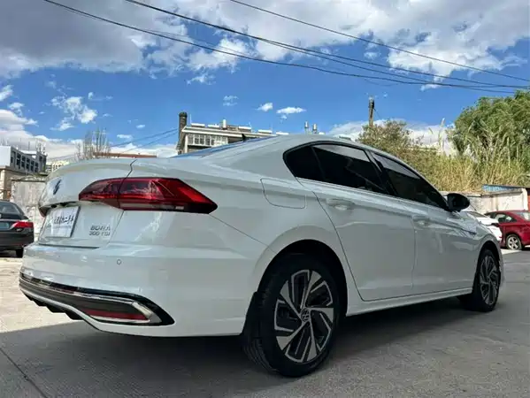 Volkswagen Bora 2023