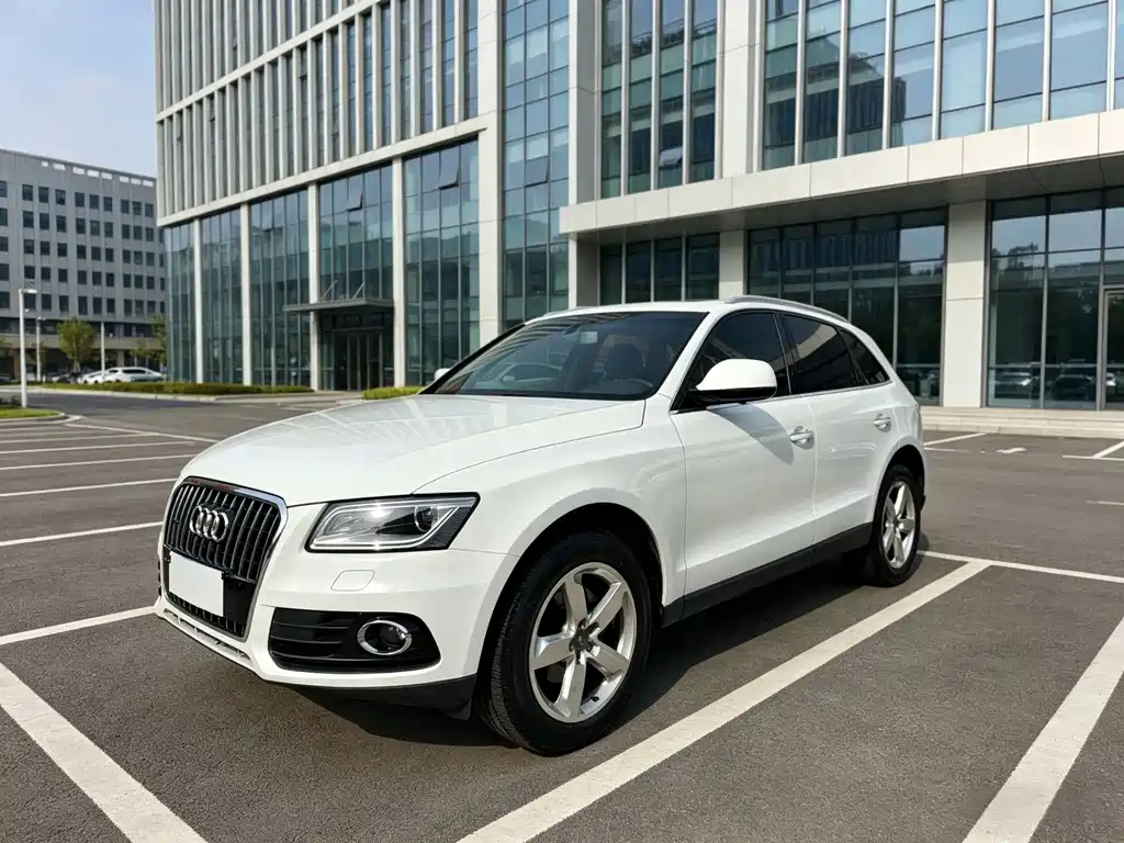 Audi Q5 2017 — фото 1
