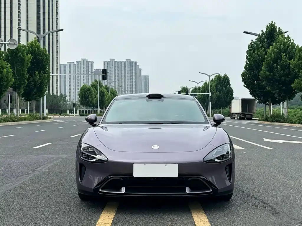 Xiaomi SU7 2025