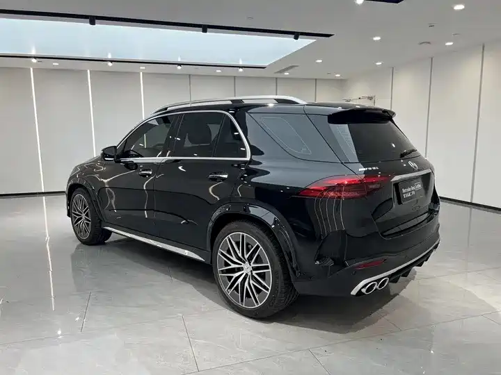 Mercedes-Benz GLE AMG 2025 — фото 15