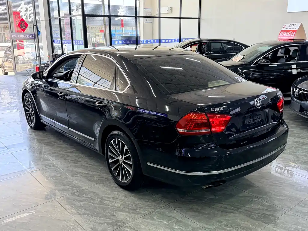 Volkswagen Passat 2015 — фото 9