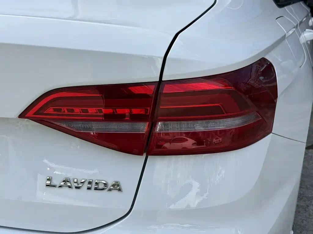 Volkswagen Lavida 2020