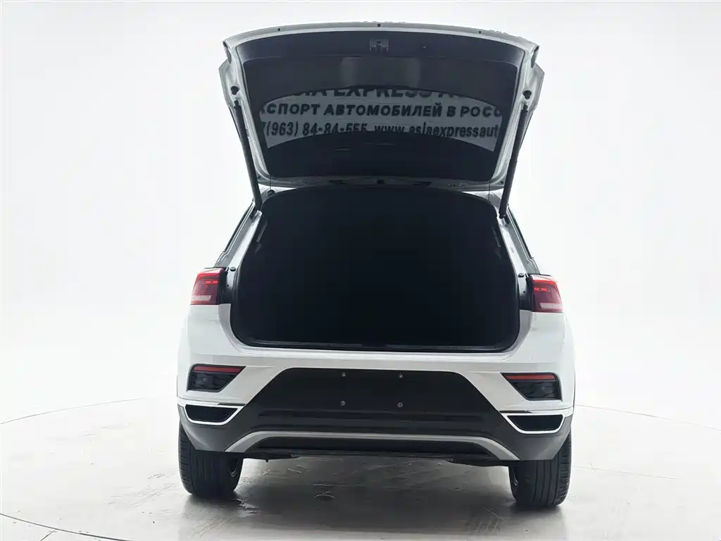 Volkswagen T-Roc 2023