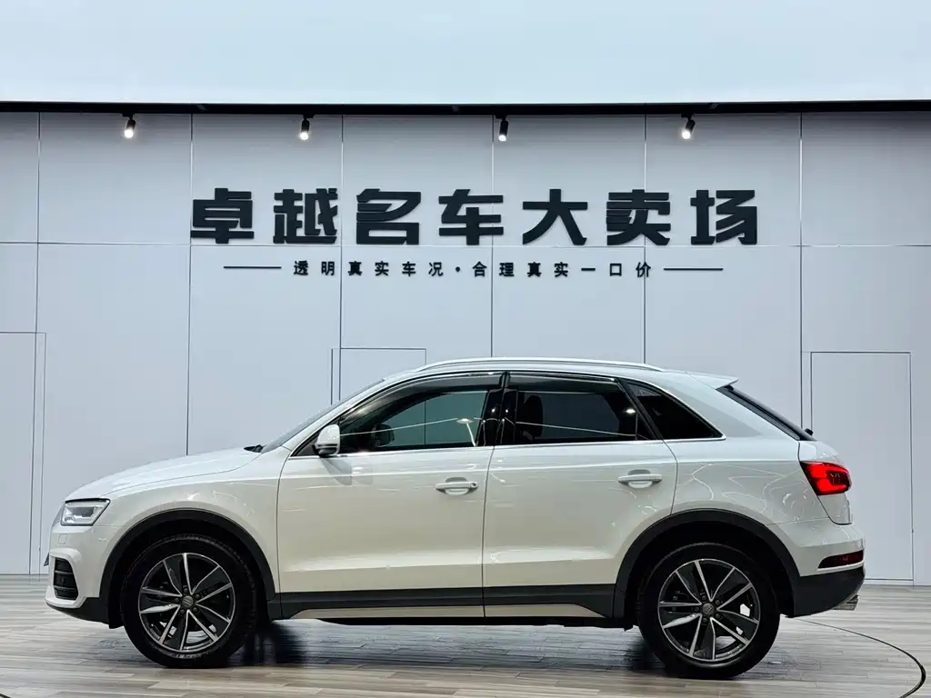 Audi Q3 2018 — фото 4