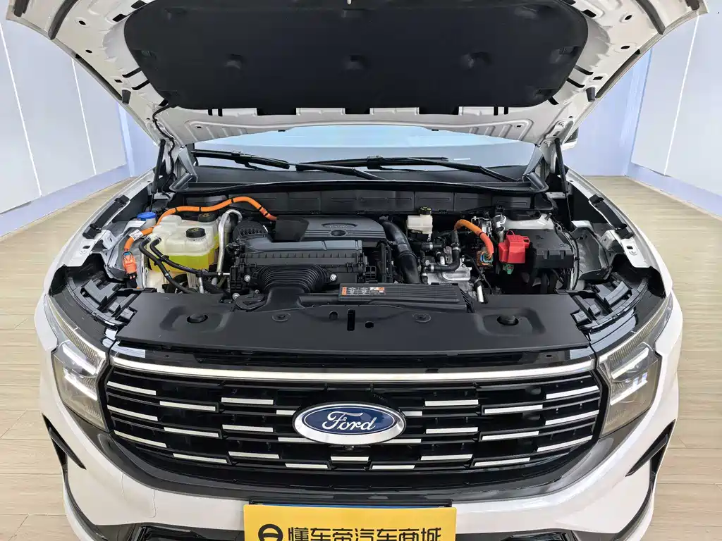 Ford Edge 2025 — фото 15