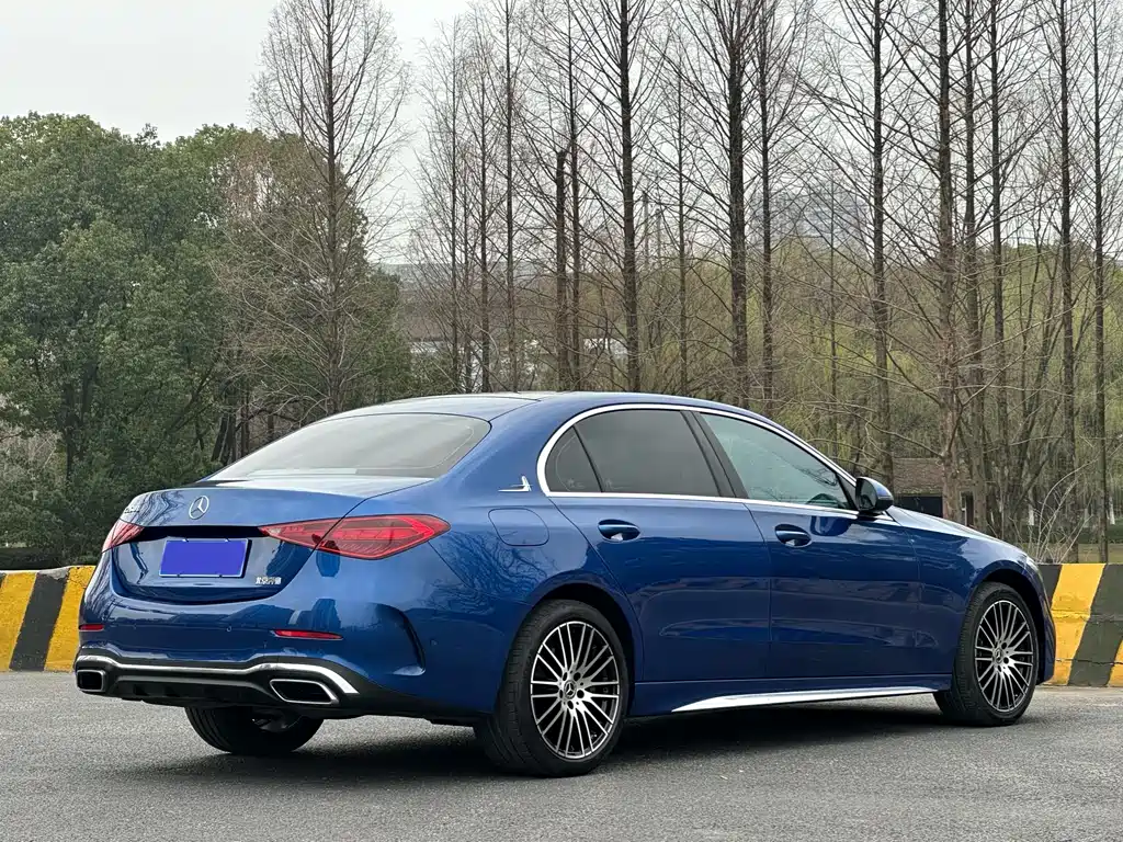 Mercedes-Benz C-Class 2022