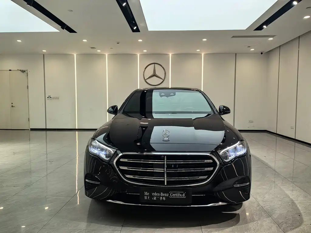 Mercedes-Benz E-Class New Energy 2025 — фото 2