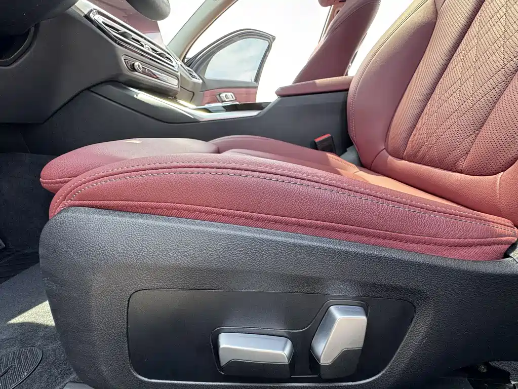 BMW 3 Series 2023 — фото 16
