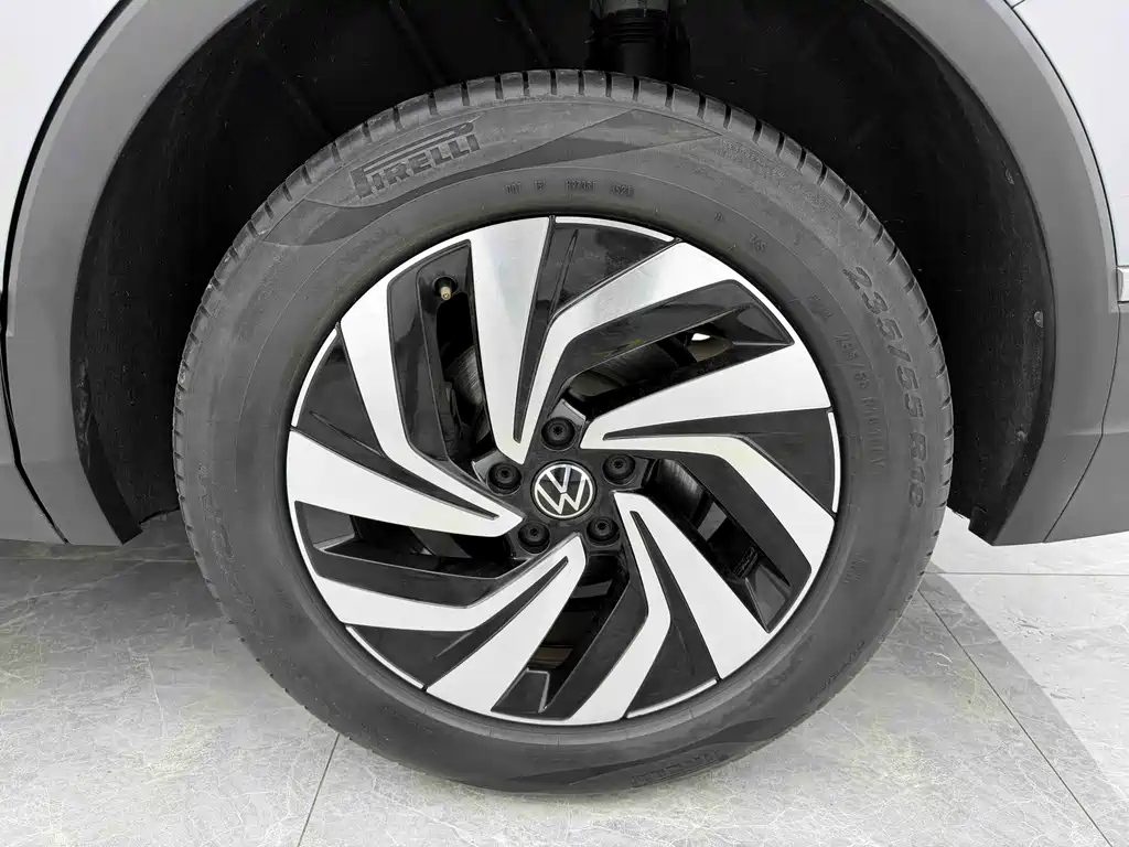 Volkswagen Tiguan L 2022 — фото 8