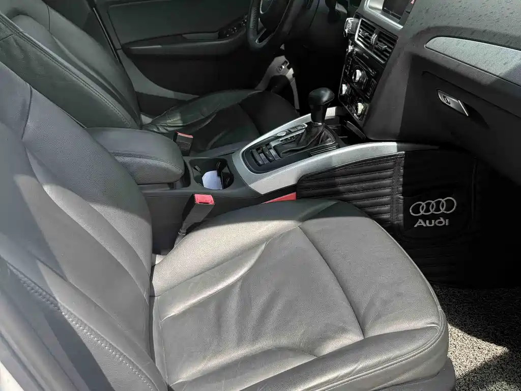 Audi Q5 2017 — фото 12