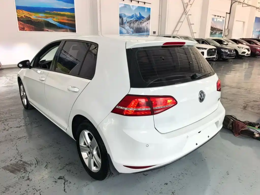 Volkswagen Golf 2016