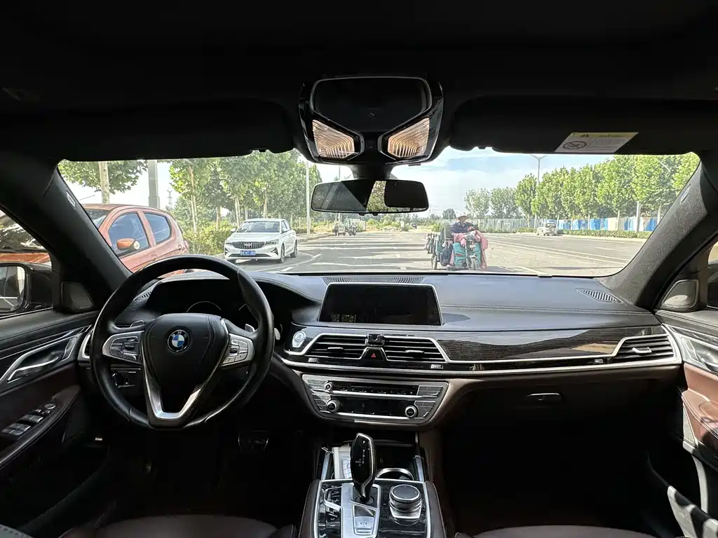 BMW 7 Series 2018