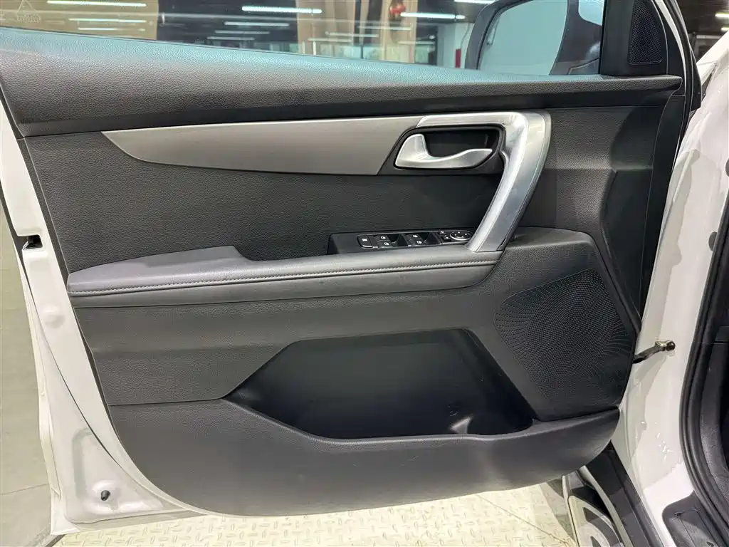 Kia Sportage 2021 — фото 13