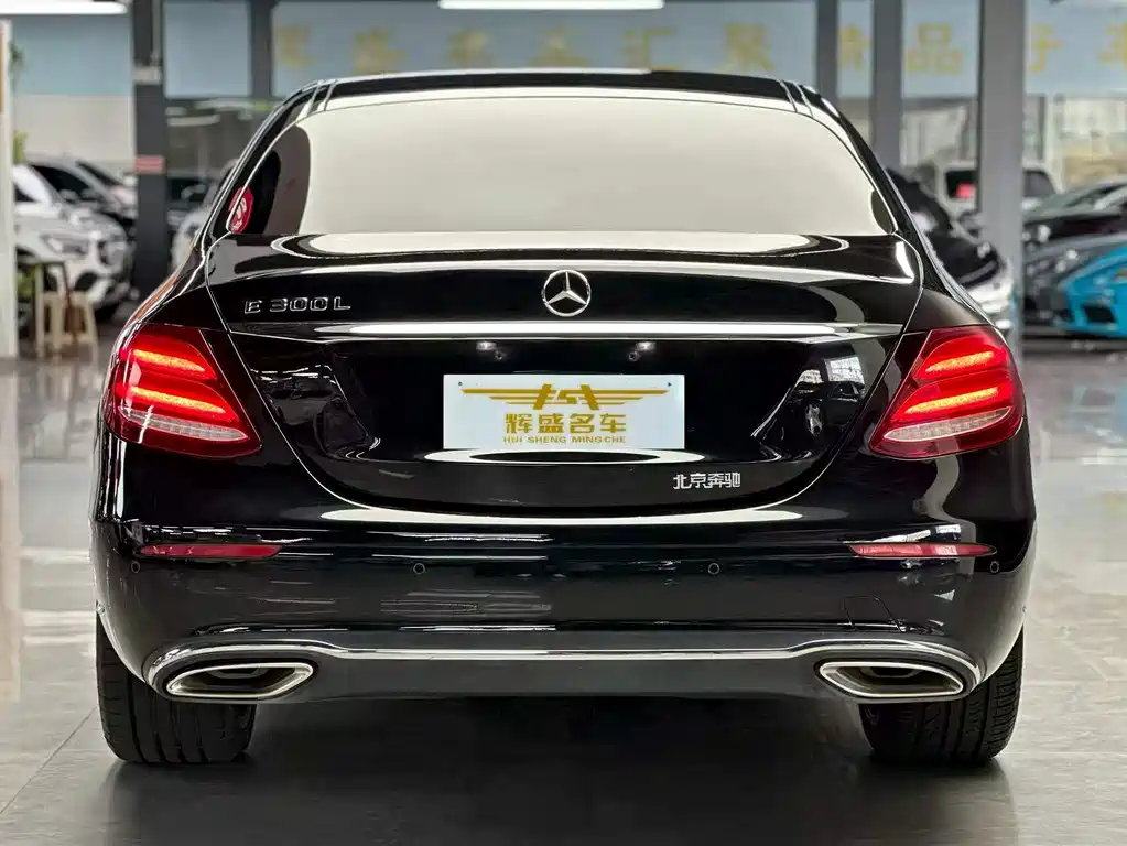 Mercedes-Benz E-Class 2019 — фото 9