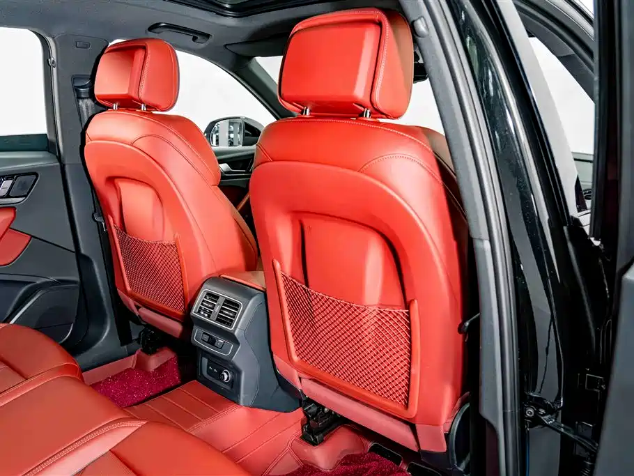 Audi Q5L 2025 — фото 19