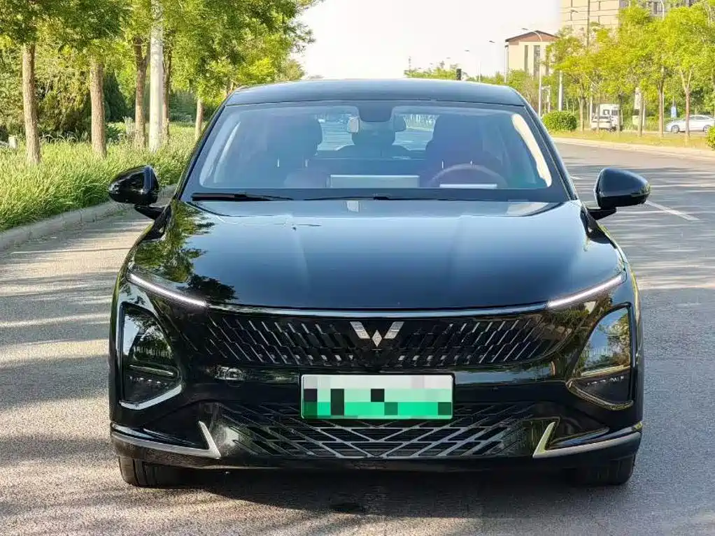 Wuling Starlight 2024