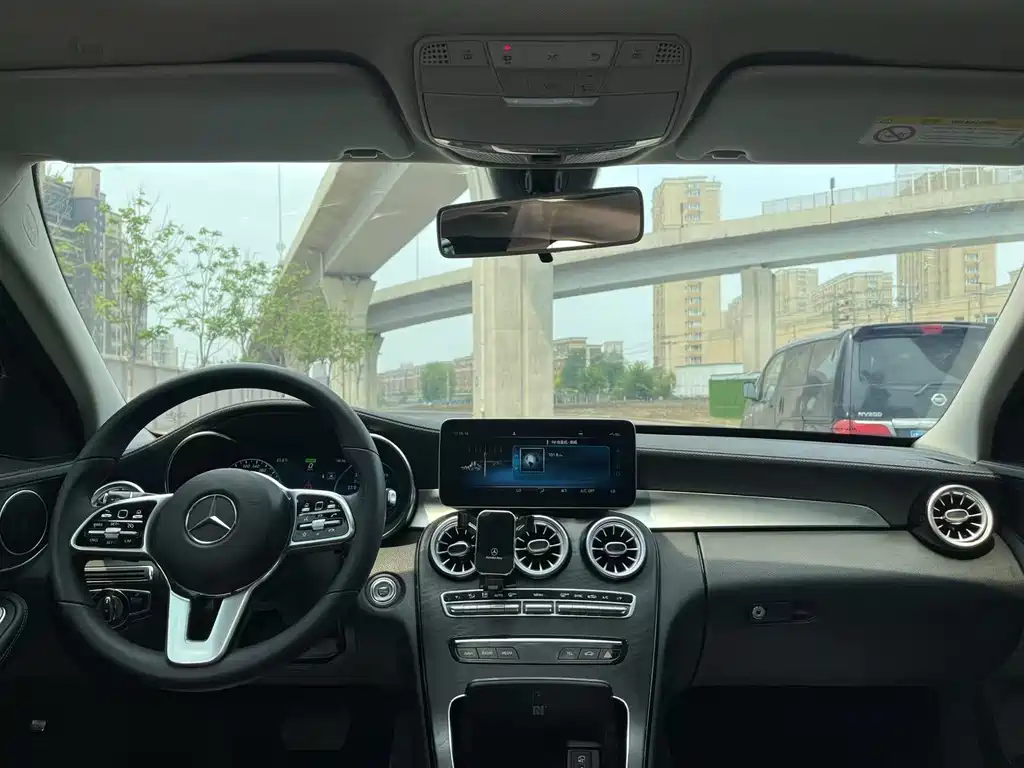 Mercedes-Benz C-Class 2018