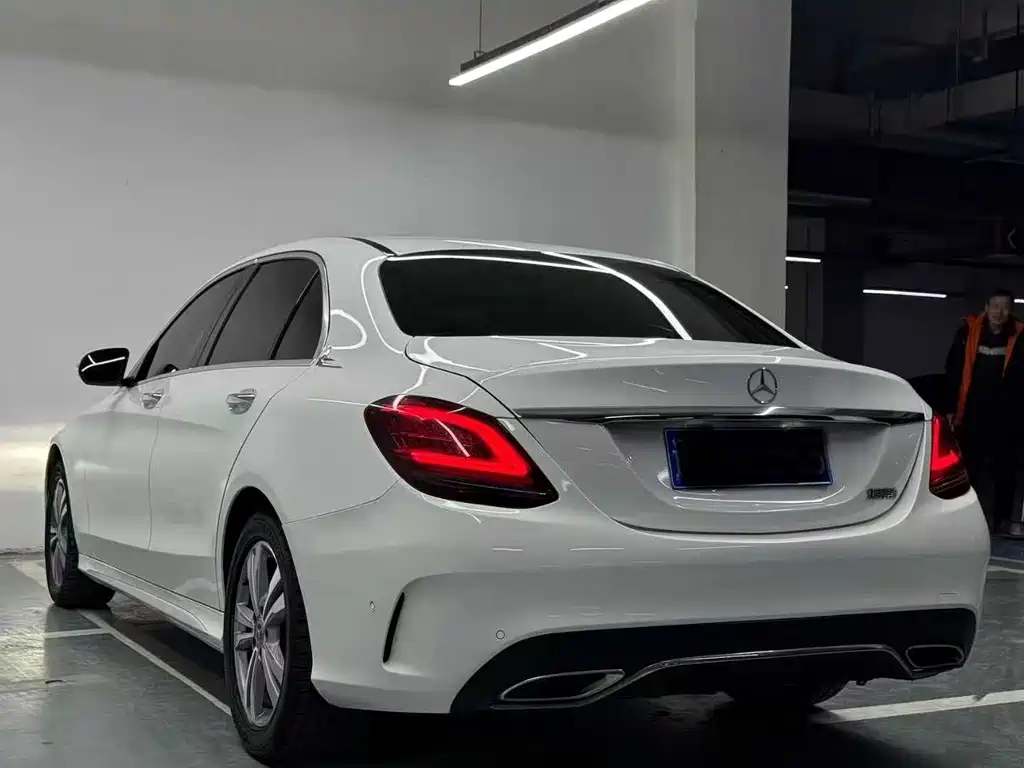 Mercedes-Benz C-Class 2018