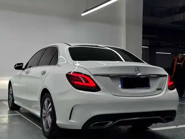 Mercedes-Benz C-Class 2018