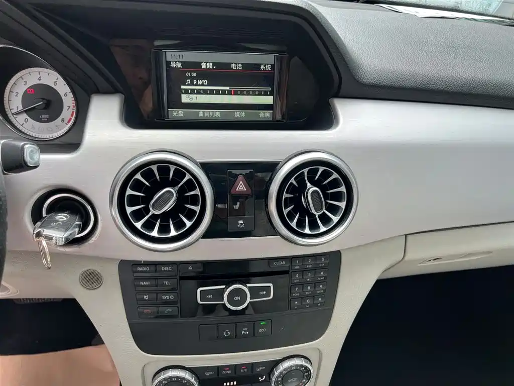 Mercedes-Benz GLK-Class 2015 — фото 11