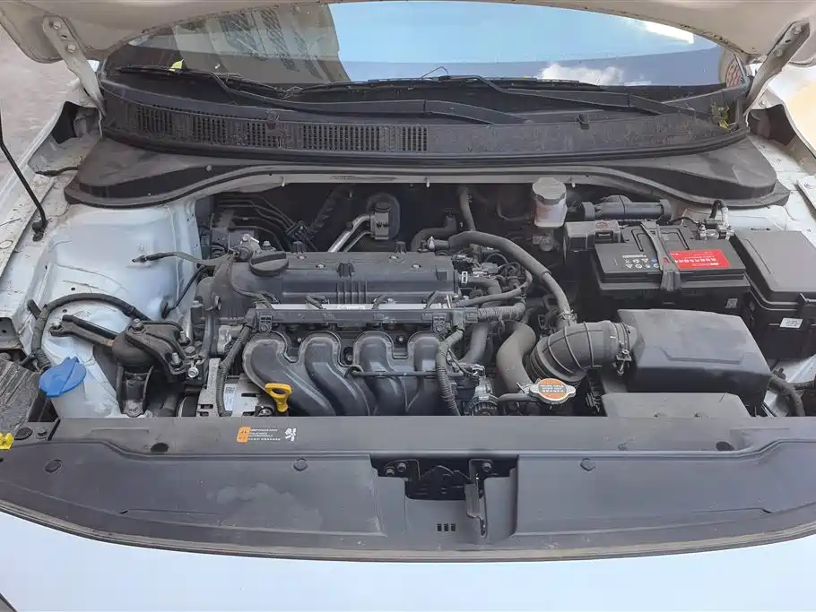 Hyundai Elantra 2020 — фото 10