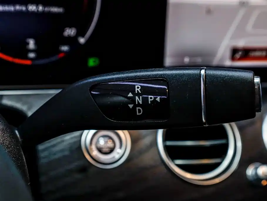 Mercedes-Benz E-Class 2021 — фото 16