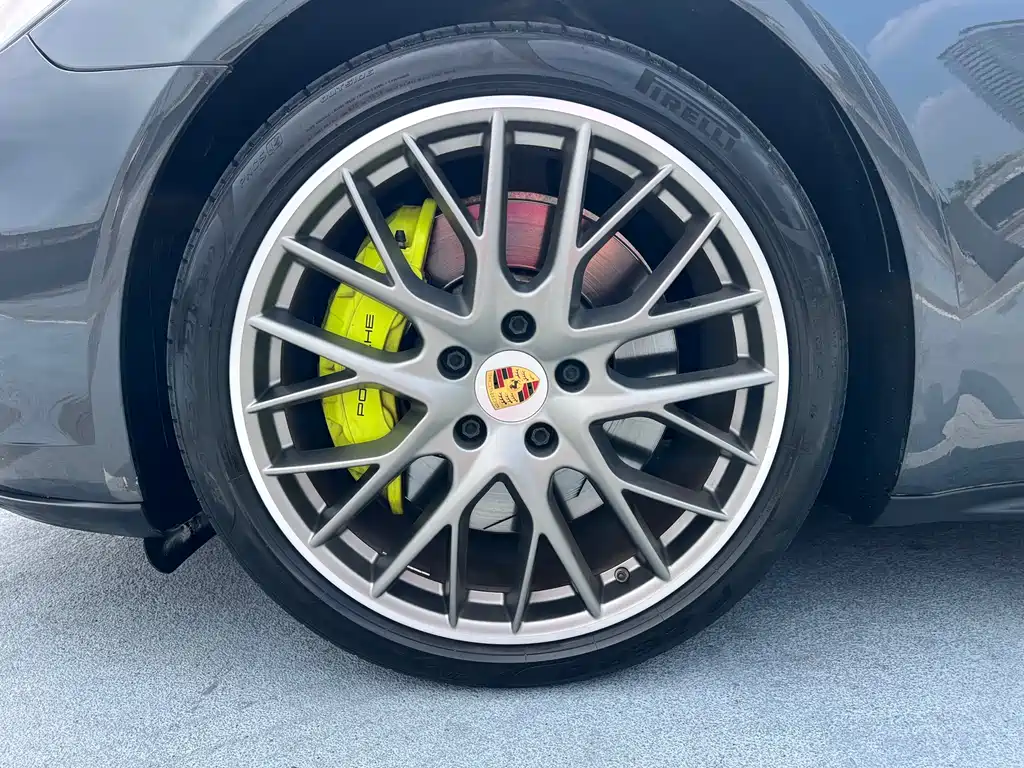 Porsche Panamera Hybrid 2018 — фото 17