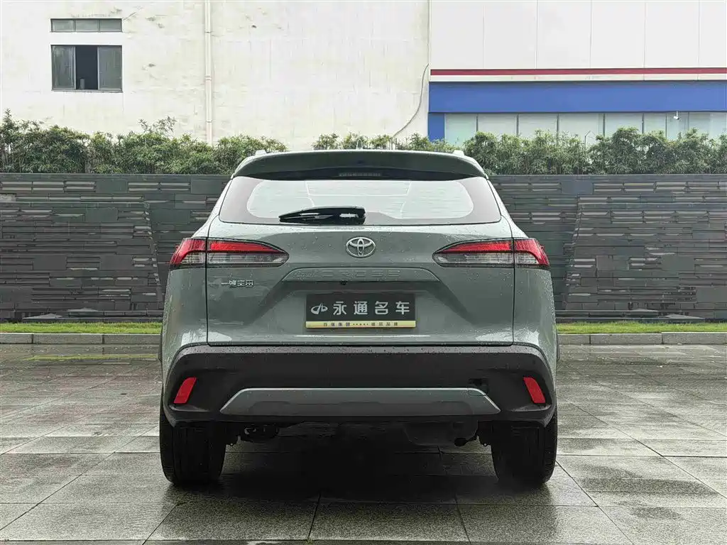 Toyota Corolla Cross 2022 — фото 13