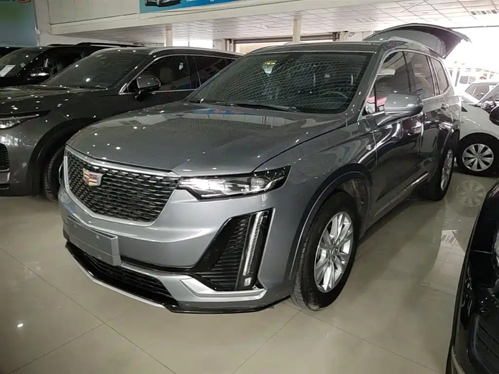 Cadillac XT6 2020 — фото 2