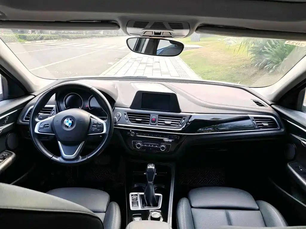 BMW 1 Series 2019
