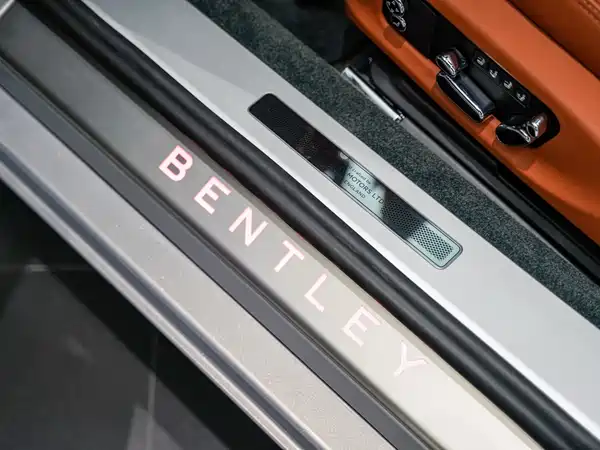 Bentley Continental 2022