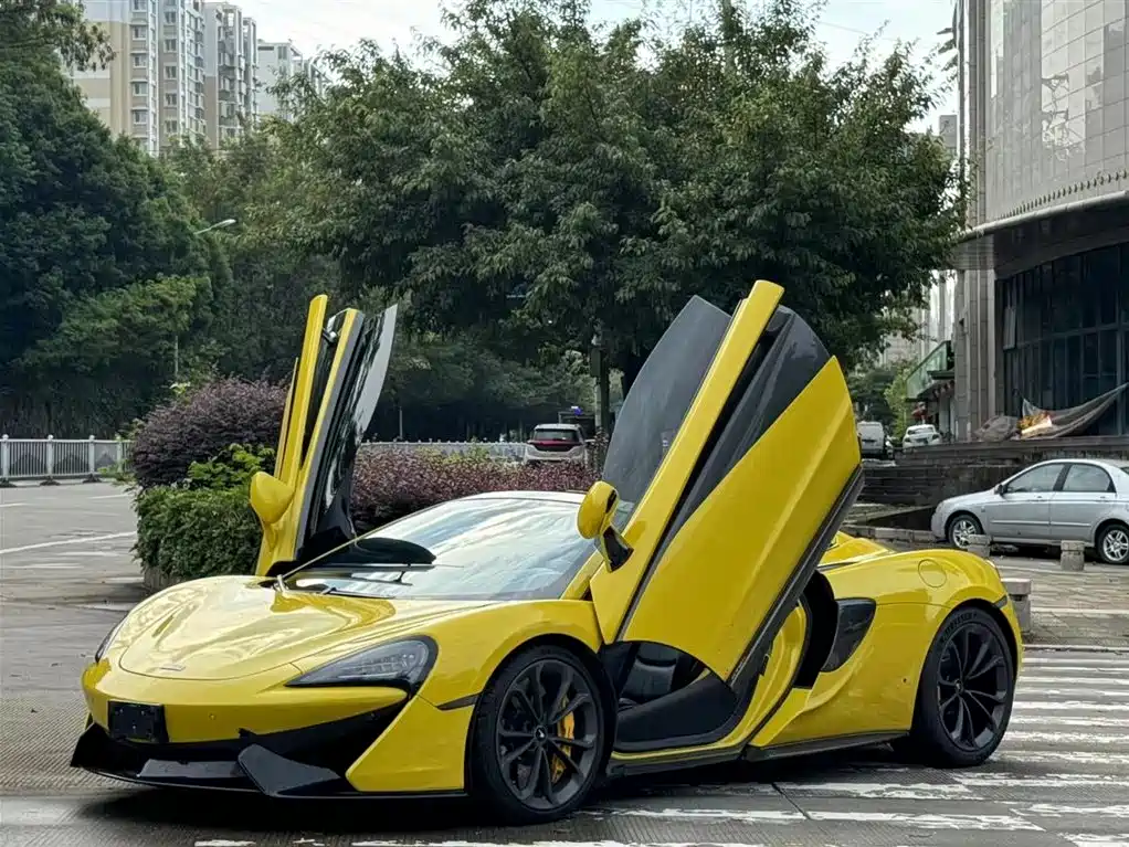McLaren 570 2019 — фото 1