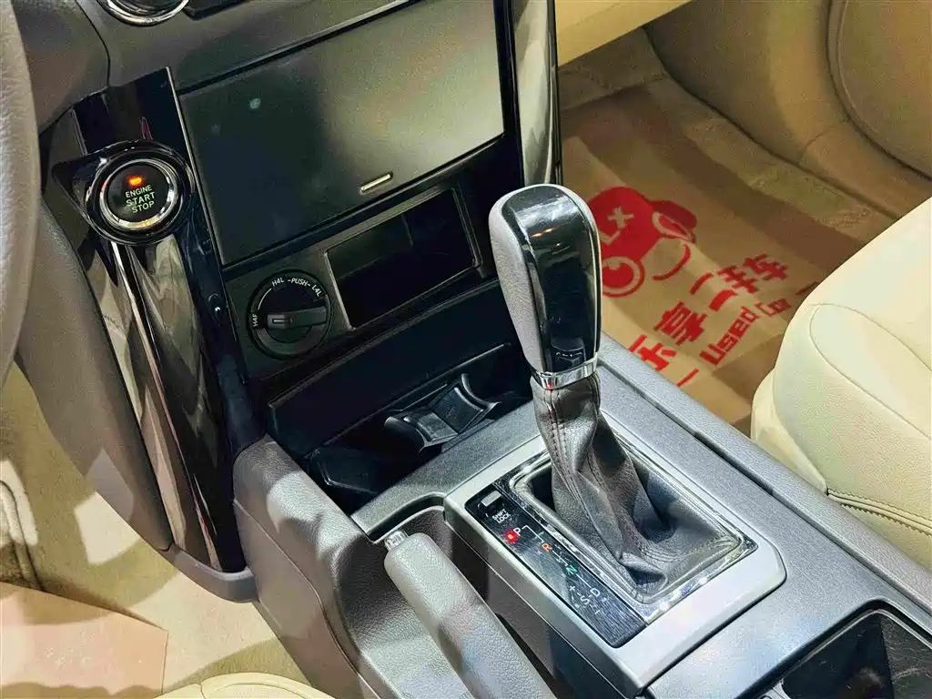 Toyota Prado 2017 — фото 16