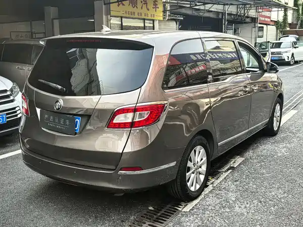 Buick GL8 2013