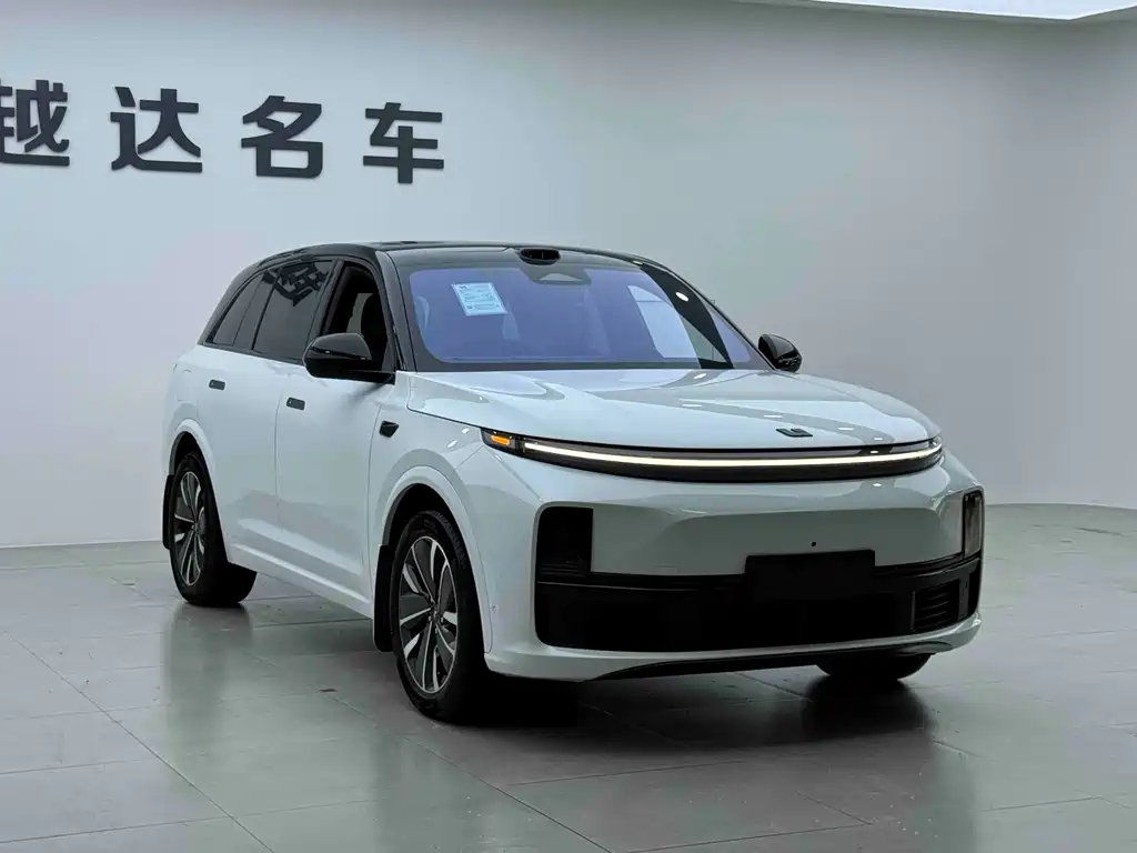 Li Auto Li L7 2025