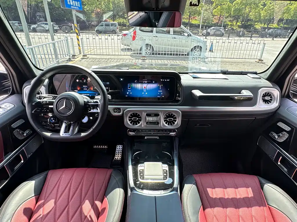 Mercedes-Benz G-Class AMG 2025 — фото 5