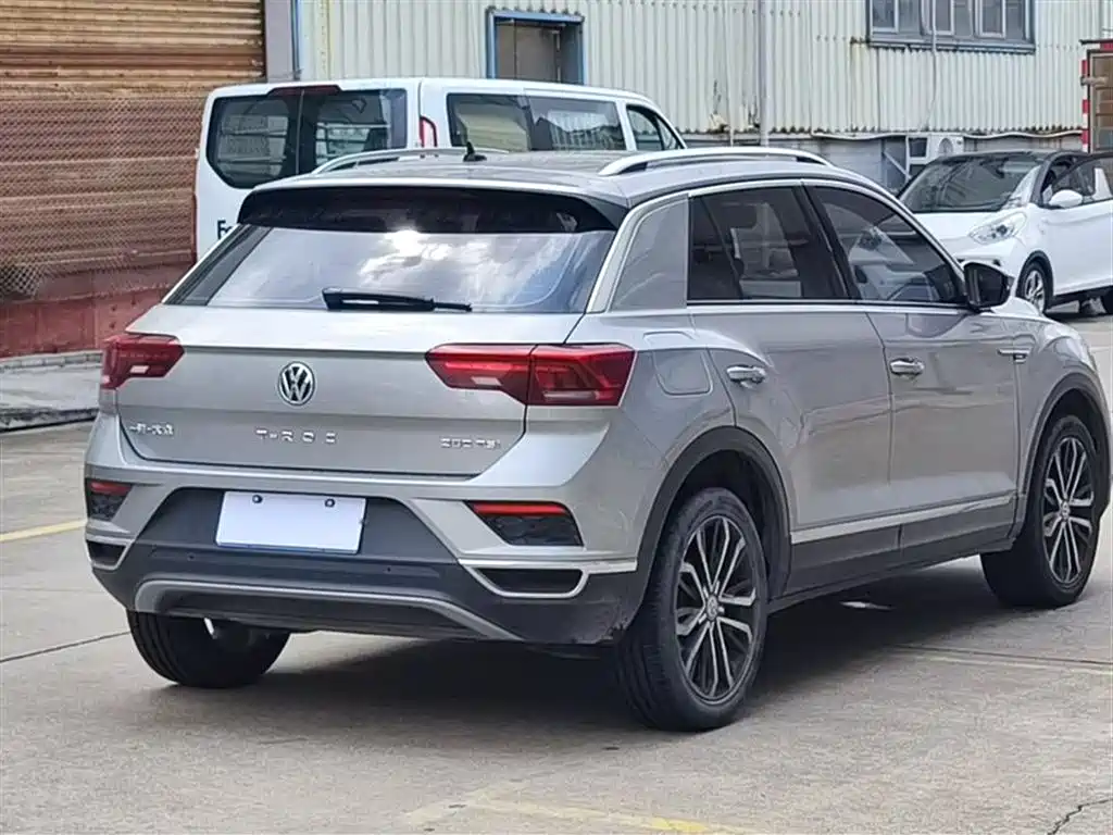 Volkswagen T-Roc 2020 — фото 9
