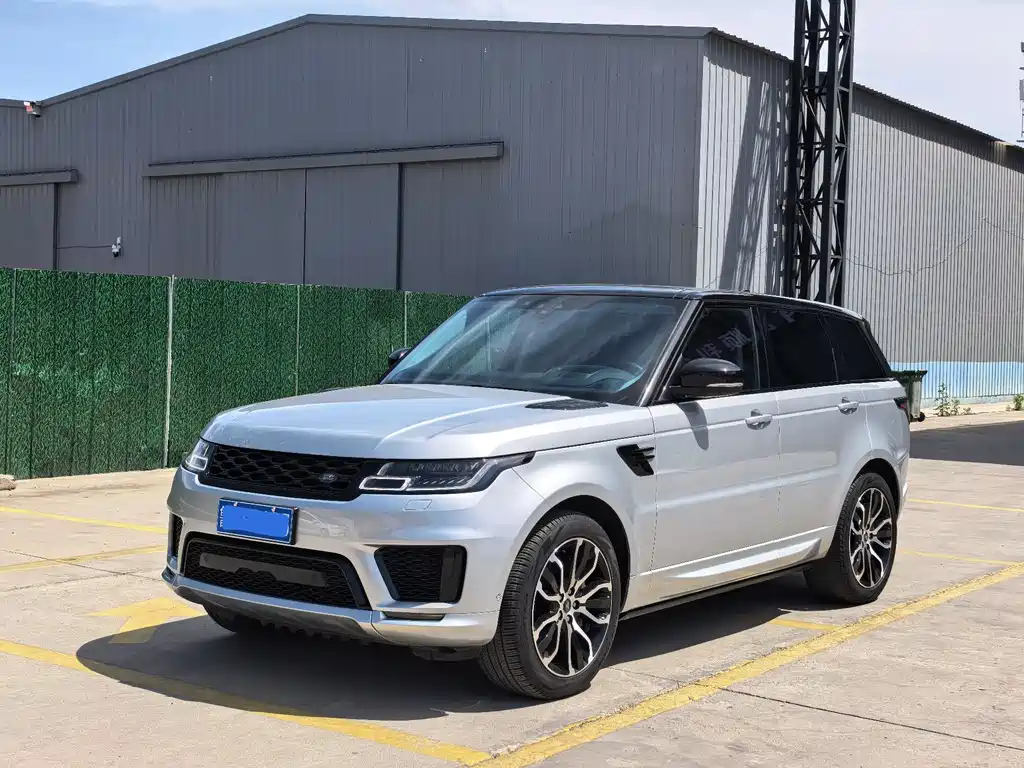 Land Rover Sport 2022 — фото 1