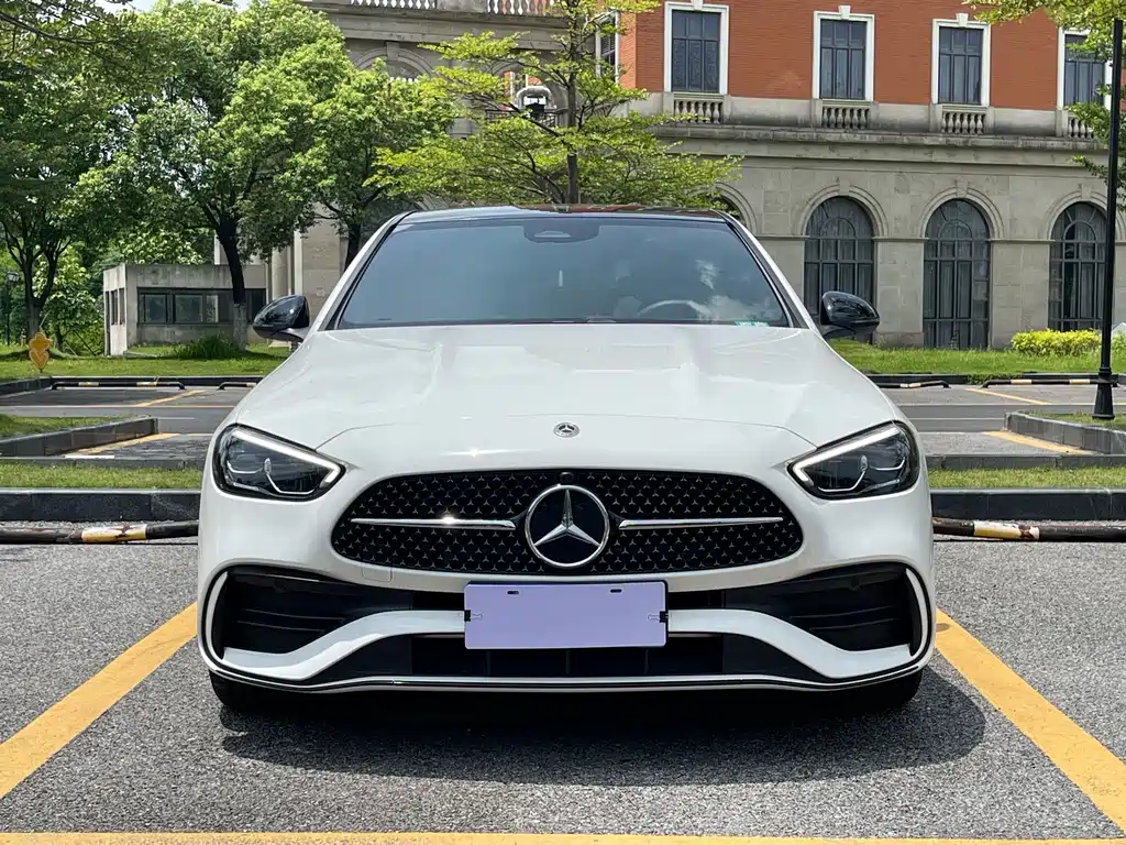 Mercedes-Benz C-Class 2023