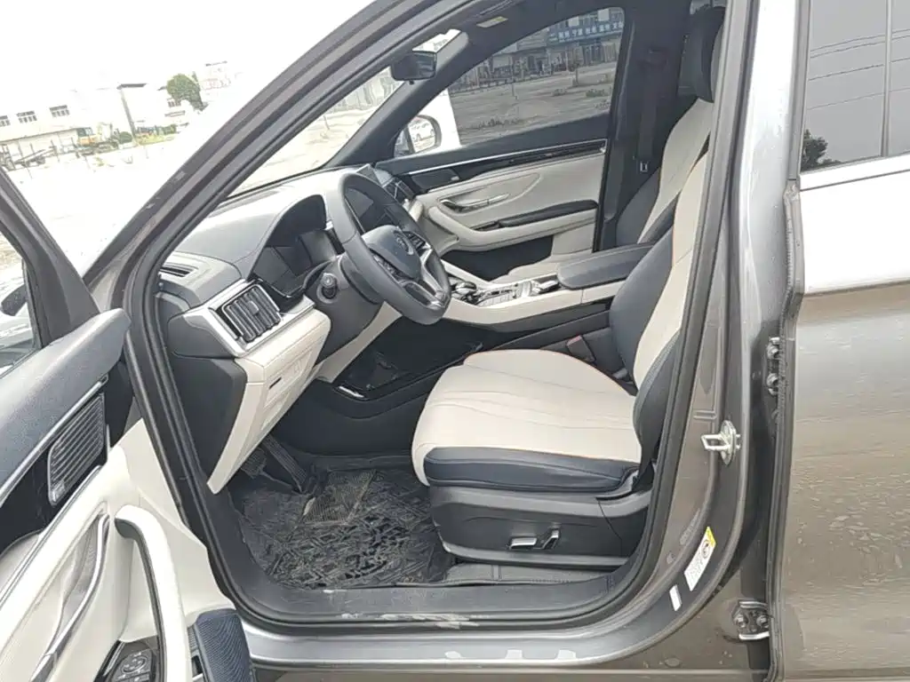 BYD PLUS New Energy 2022 — фото 15
