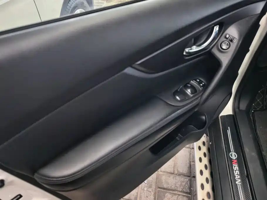 Nissan X-Trail 2016