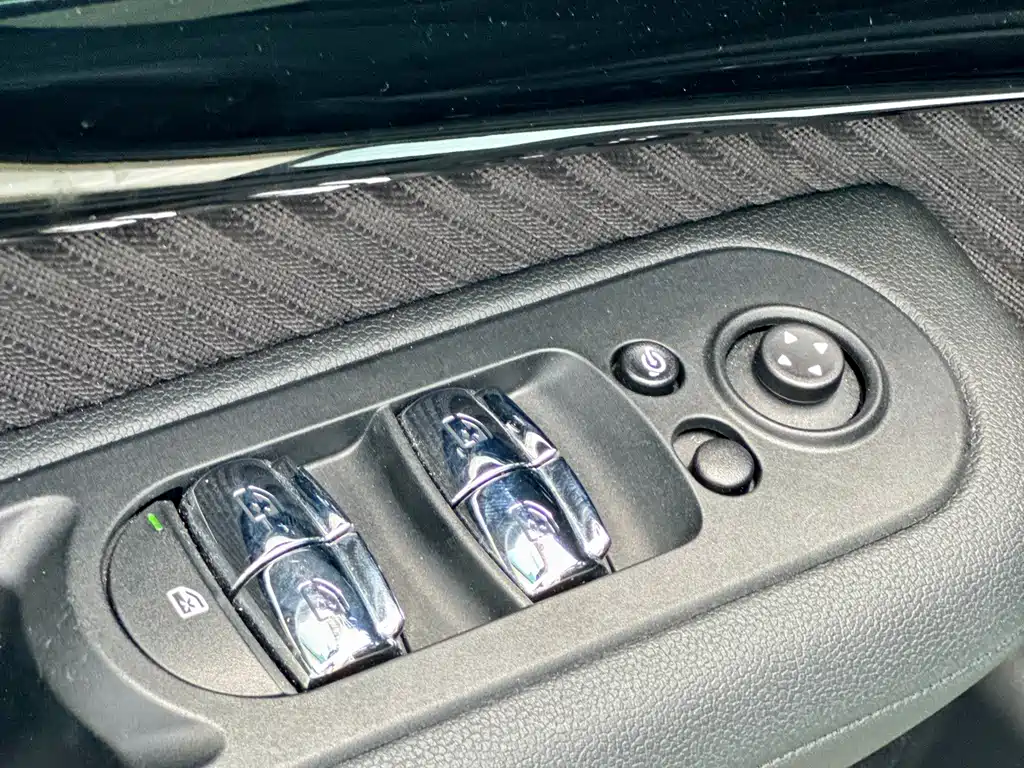MINI Clubman 2019 — фото 22