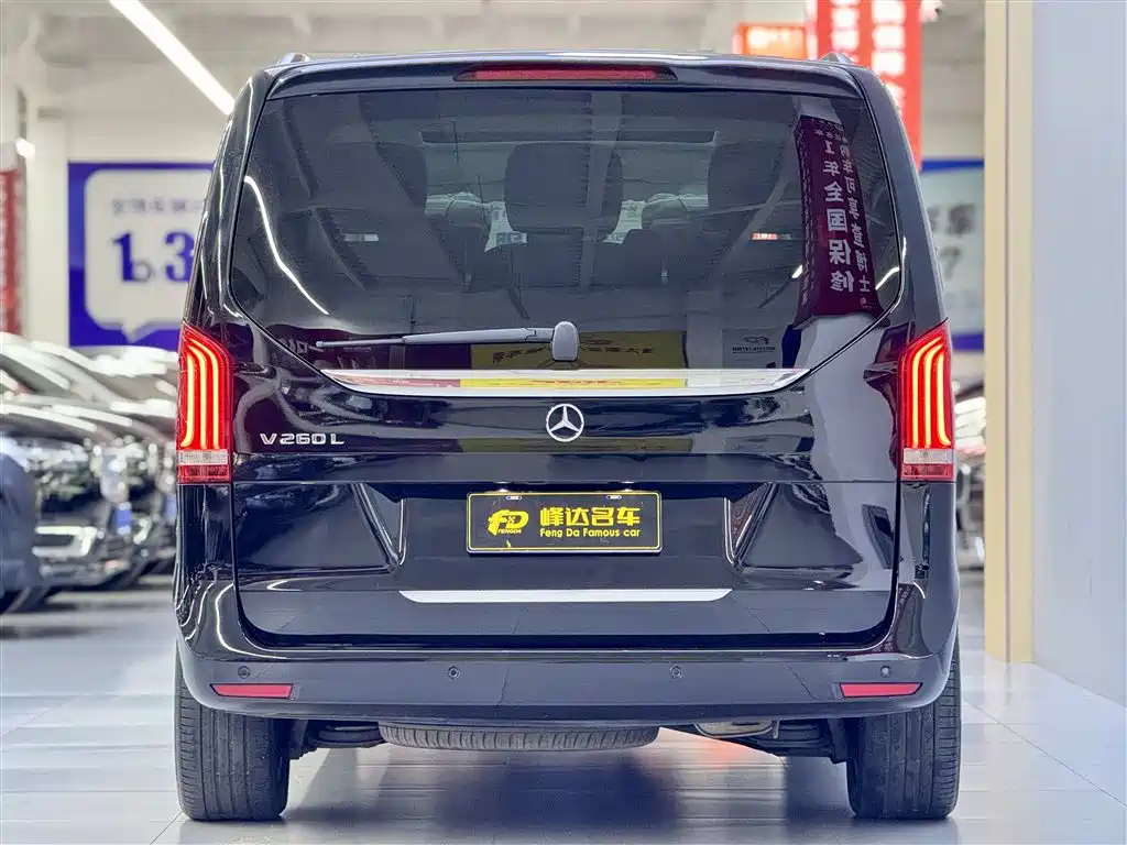 Mercedes-Benz V-Class 2018 — фото 3