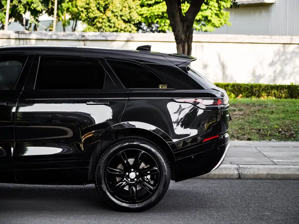 Land Rover Velar 2022 — фото 19