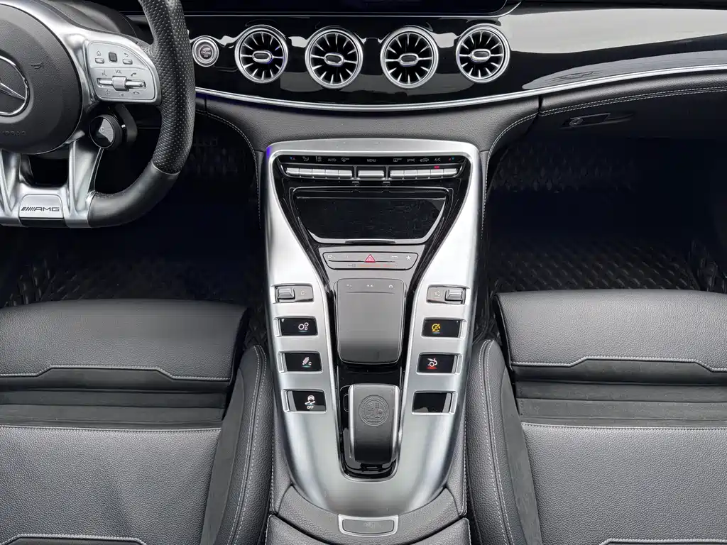 Mercedes-Benz AMG GT 2021 — фото 11