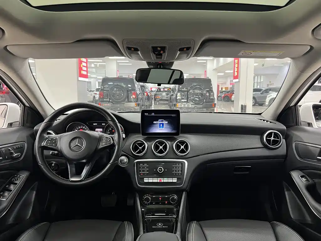 Mercedes-Benz GLA 2018 — фото 5