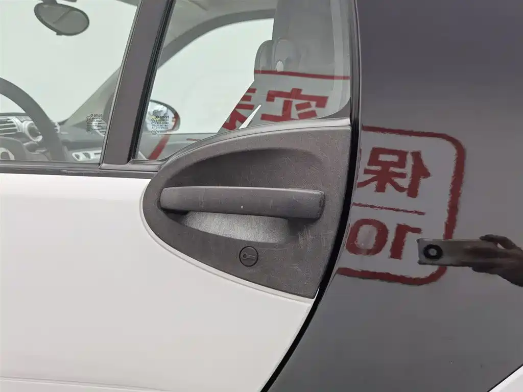 smart Fortwo 2013 — фото 18
