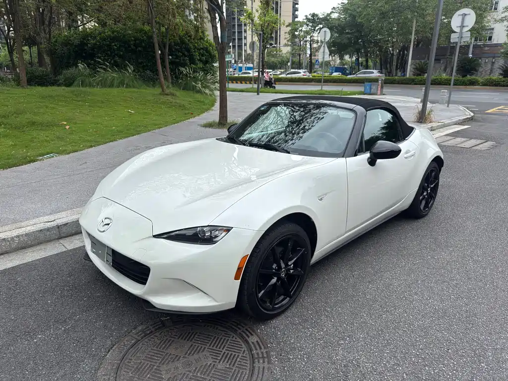 Mazda MX-5 2024 — фото 1