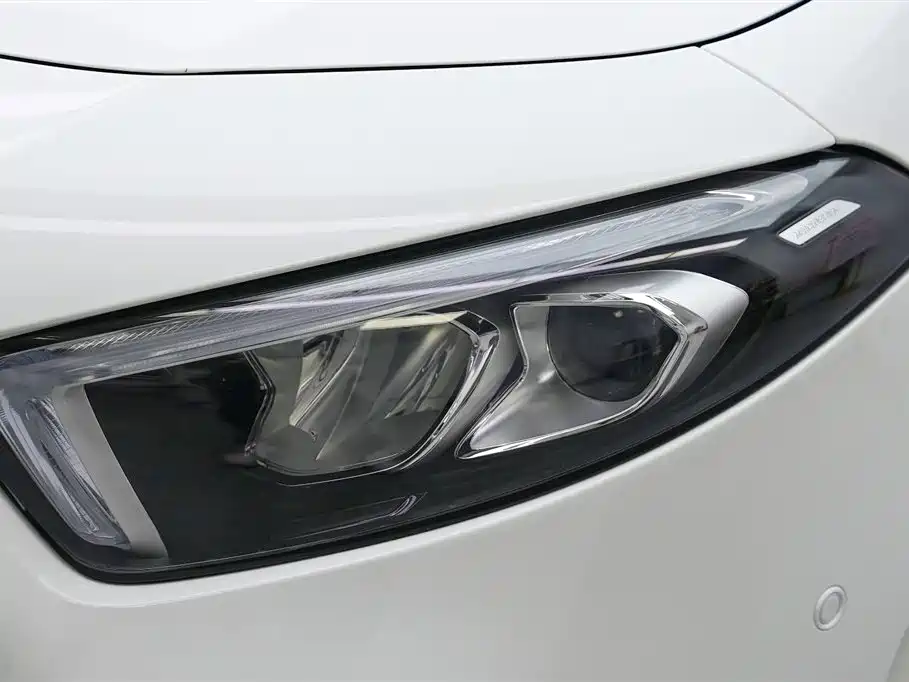 Mercedes-Benz A-Class 2020 — фото 2