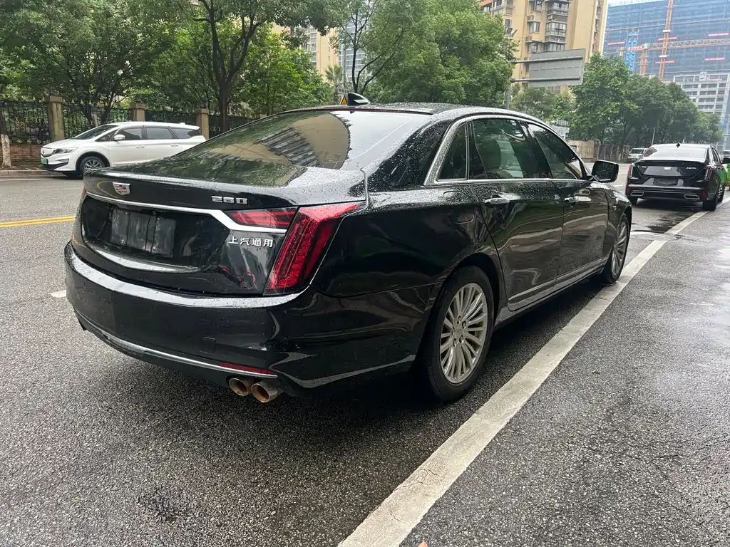 Cadillac CT6 2021 — фото 11
